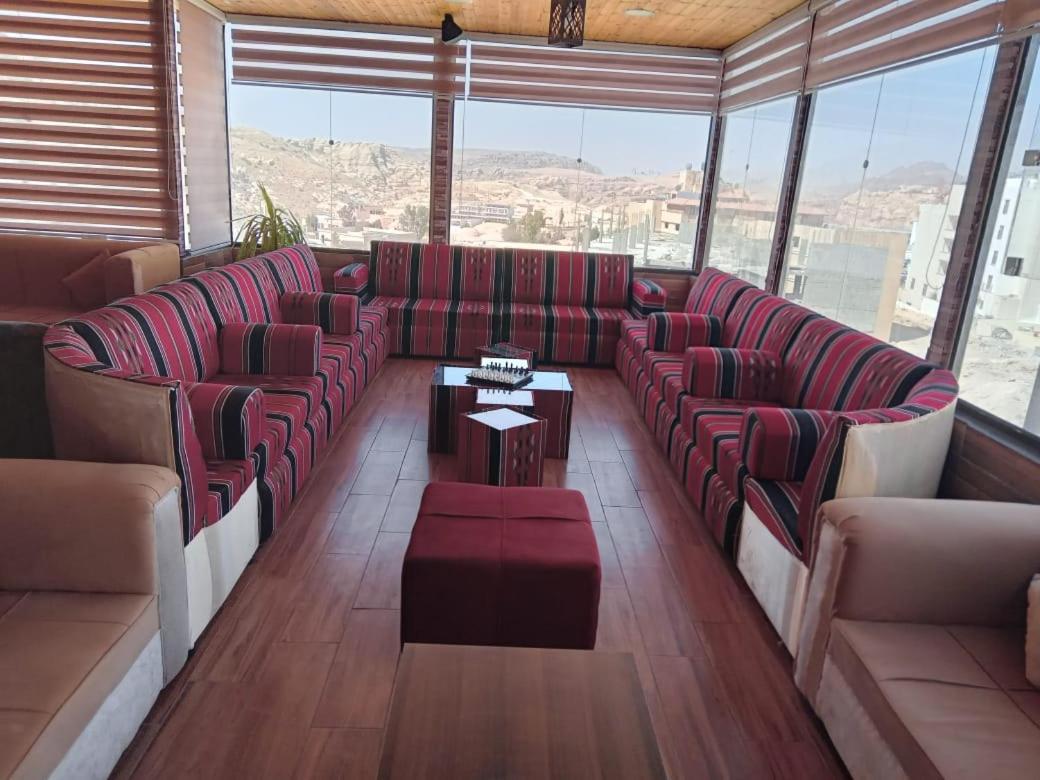 Petra Cabin Inn Hostel&Resturant Wadi Musa Luaran gambar
