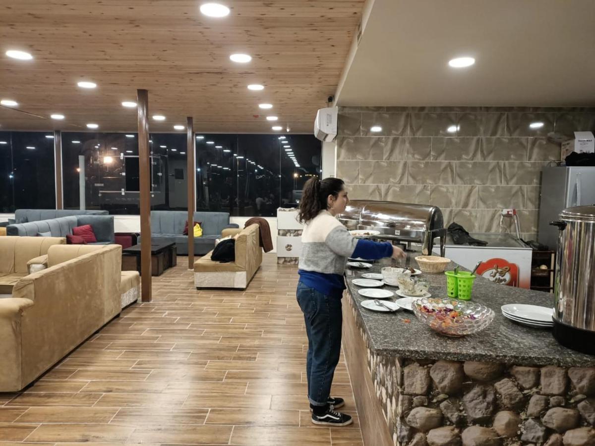 Petra Cabin Inn Hostel&Resturant Wadi Musa Luaran gambar